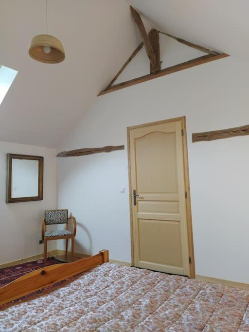 Superbe Appartement Dans Charmant Corps De Ferme Acheres-la-Foret Extérieur photo