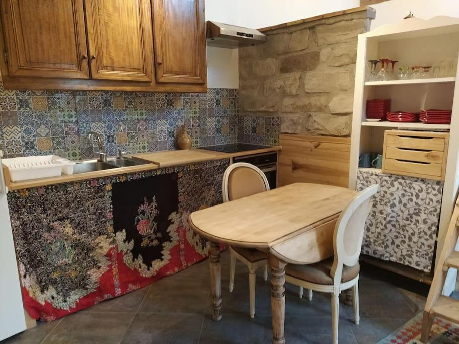 Superbe Appartement Dans Charmant Corps De Ferme Acheres-la-Foret Extérieur photo
