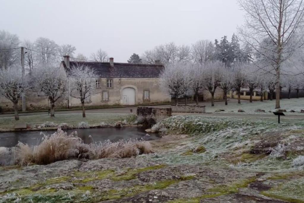 Superbe Appartement Dans Charmant Corps De Ferme Acheres-la-Foret Extérieur photo